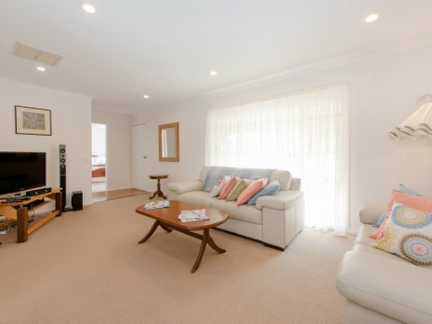 Mulberry House Rutherglen - Geraldton Accommodation 2