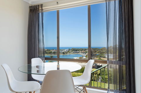 Panoramic Townhouses By Lisa - Deluxe - Geraldton Accommodation 1