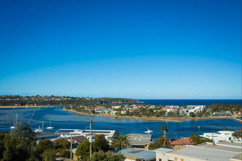 Panoramic Townhouses By Lisa - Deluxe - Geraldton Accommodation 2