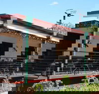 Pine Creek Railway Resort - Geraldton Accommodation