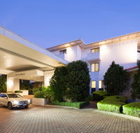 Ramada by Wyndham Diplomat Canberra - Geraldton Accommodation