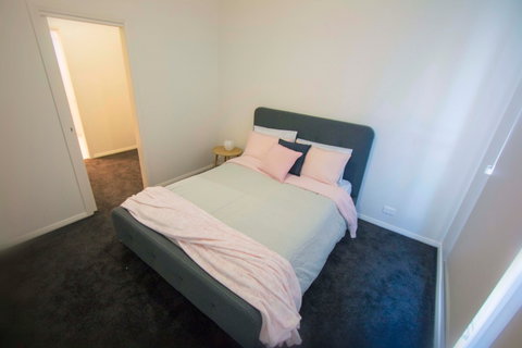 The Races - Wellington - Geraldton Accommodation 2
