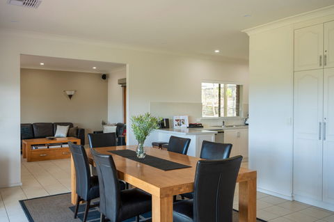 131 - Heart Of The Vale - Geraldton Accommodation 2