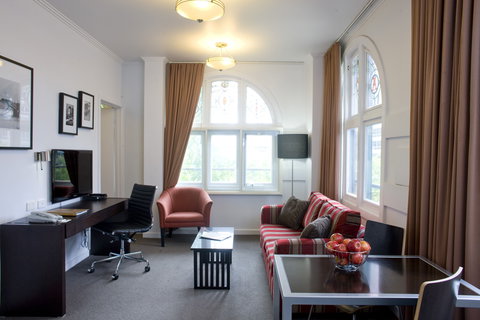 Alto Hotel On Bourke - Geraldton Accommodation 2