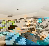 Bay Cottage - Geraldton Accommodation