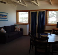 Blue Manna Waters  Apartment A - Geraldton Accommodation