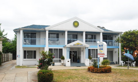 Blue And White Lodge - Geraldton Accommodation 0