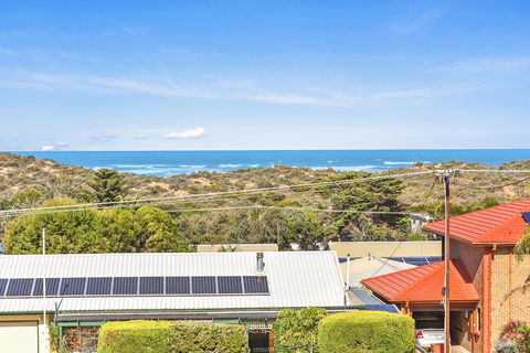 Breezes - Underwood Avenue Goolwa Beach - Geraldton Accommodation 1