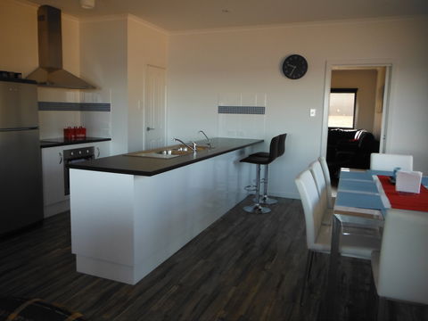 Coastal Getaway - Geraldton Accommodation 2