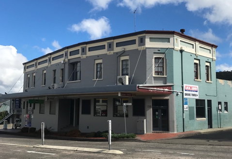 Commercial Hotel Motel Lithgow - Geraldton Accommodation 1