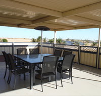 Deck to Sea - Geraldton Accommodation