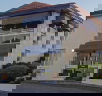 Econo Lodge Hacienda Motel - Geraldton Accommodation