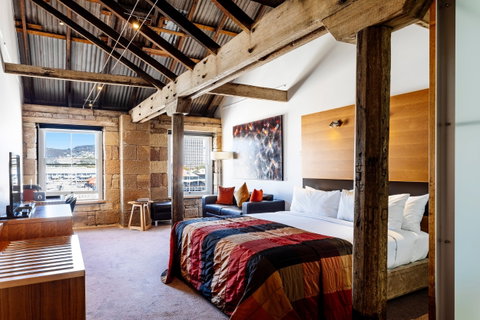 Henry Jones Art Hotel - The - Geraldton Accommodation 2