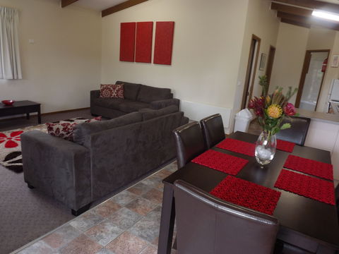 High Country Holiday Park - Geraldton Accommodation 1