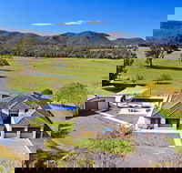 Hillbrook Estate - Geraldton Accommodation