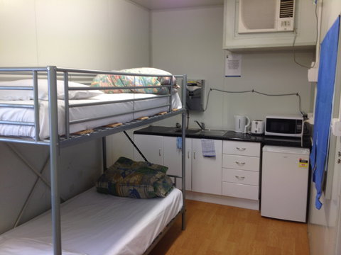 Latrobe Working Hostel - Geraldton Accommodation 2