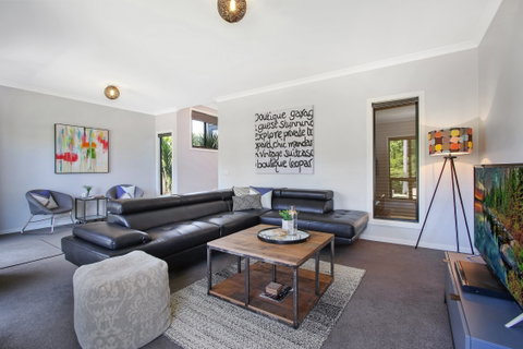 Luminosa - Geraldton Accommodation 0
