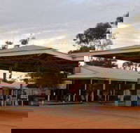 Stuarts Well Roadhouse - Geraldton Accommodation