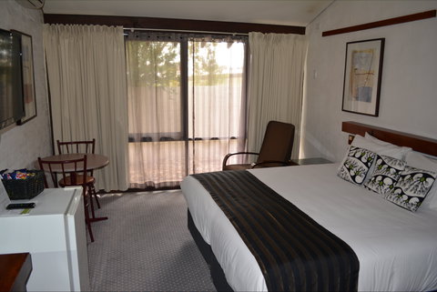 The Apple Inn - Geraldton Accommodation 2