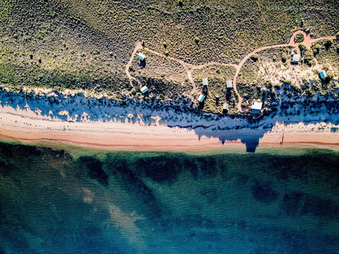 Wilderness Island Safari Holidays - Geraldton Accommodation 0