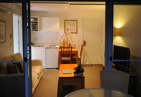 The Victoria Port Fairy - Geraldton Accommodation 6