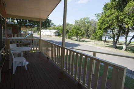 Canton Beach NSW Geraldton Accommodation