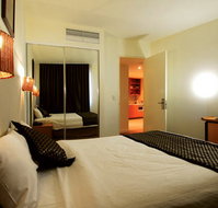 Golden Pebble Hotel - Geraldton Accommodation