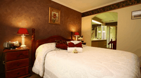 Holly Gate House B&B - Geraldton Accommodation 2