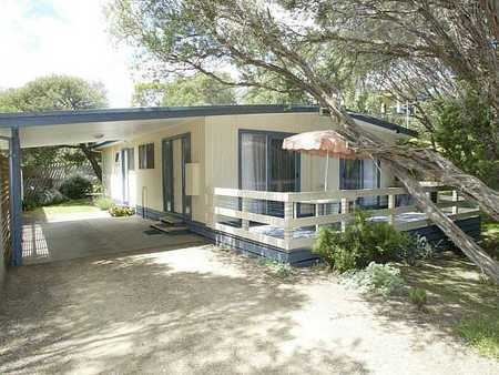 Beachwalk Cottage - Geraldton Accommodation 4