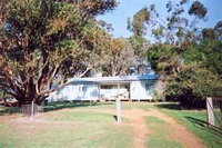 Barrahead Cottage - Geraldton Accommodation 3
