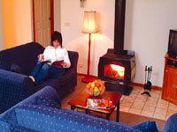 Halls Gap Log Cabins - Geraldton Accommodation 1