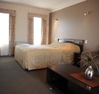 Seymours On Lydiard - Geraldton Accommodation