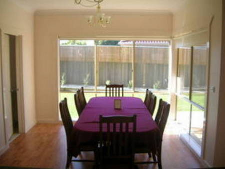 Le Manor - Geraldton Accommodation 1