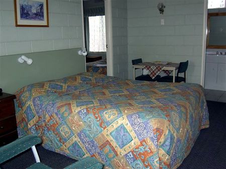 Daylesford Central Motor Inn - Geraldton Accommodation 0