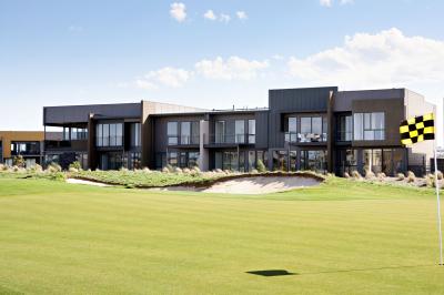 Golf Retreats Torquay - Geraldton Accommodation 0