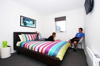 The Island Accommodation - Geraldton Accommodation 2