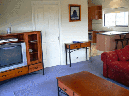 Apollo Bay Hideaway - Geraldton Accommodation 0