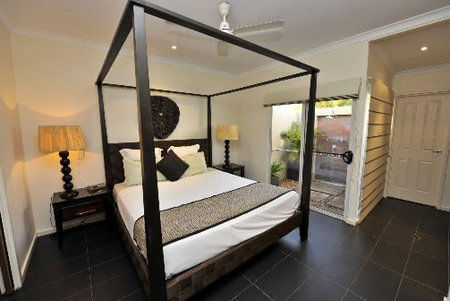 The Frangipani Cable Beach - Geraldton Accommodation 1