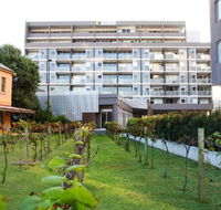 Honeysuckle Executive Apartments - Geraldton Accommodation