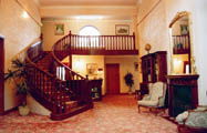 Bungunyah Manor Resort - Geraldton Accommodation 1