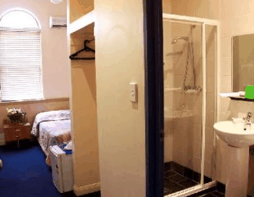 Next Goodlet Lodge - Geraldton Accommodation 3