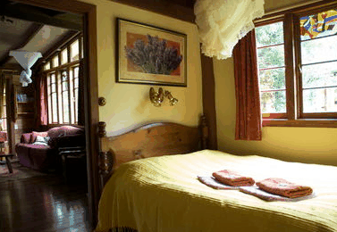 Nimbin Holiday Accommodation  Guest House - Geraldton Accommodation