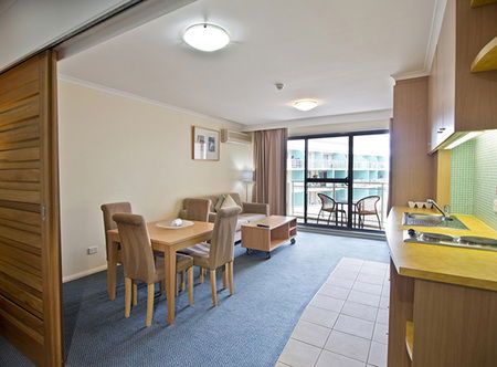 Oaks Waterfront Resort - Geraldton Accommodation 2