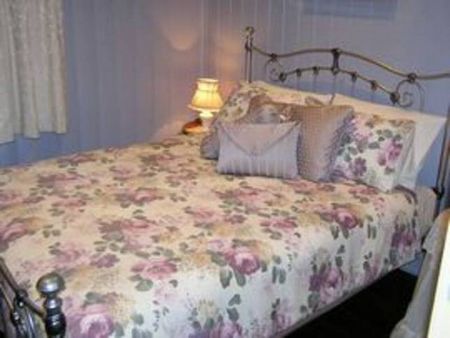 Belvoir B&B Cottages - Geraldton Accommodation 1