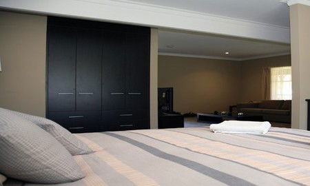 Old Reynella SA Geraldton Accommodation