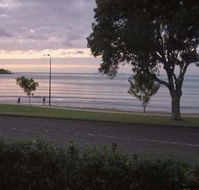 Whitsunday Waterfront Apartments - Geraldton Accommodation