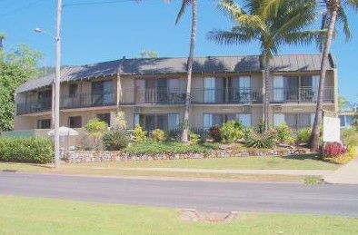 Whitsunday Waterfront Apartments - Geraldton Accommodation 1