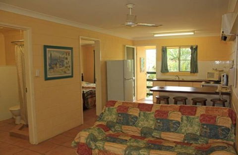 Orana Lodge Whitsunday - Geraldton Accommodation 3
