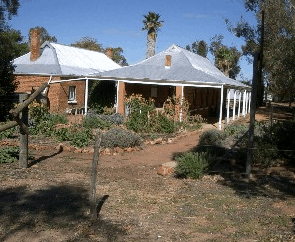Avondale Discovery Farm - Geraldton Accommodation