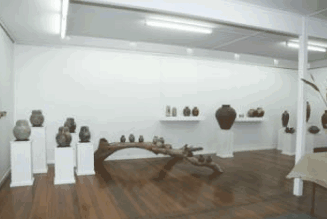 Circle Gallery - Geraldton Accommodation 3